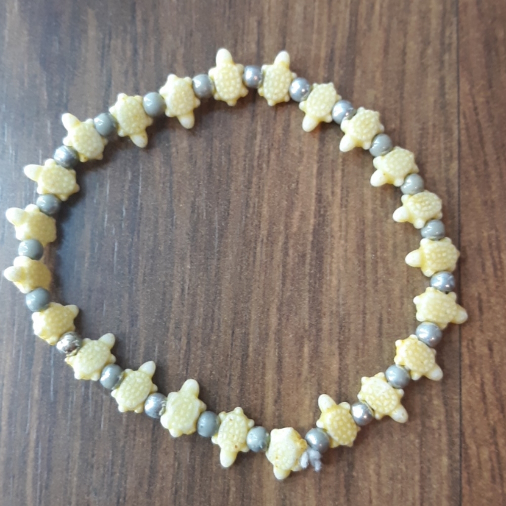 Turtle Beaded Bracelet